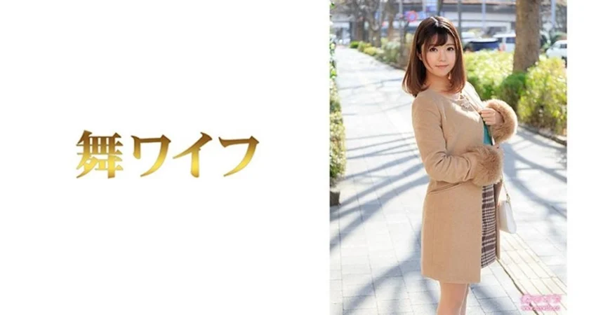 新脸孔外貌清纯的90后美女主播 自玩极品粉鲍淫液流